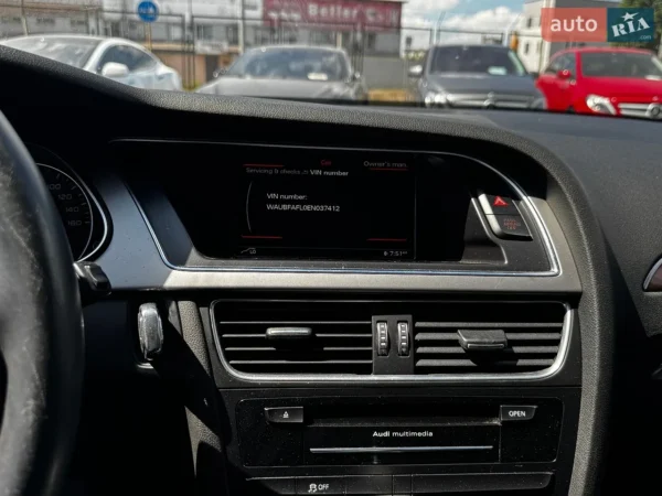 audi_a4__648706546hd