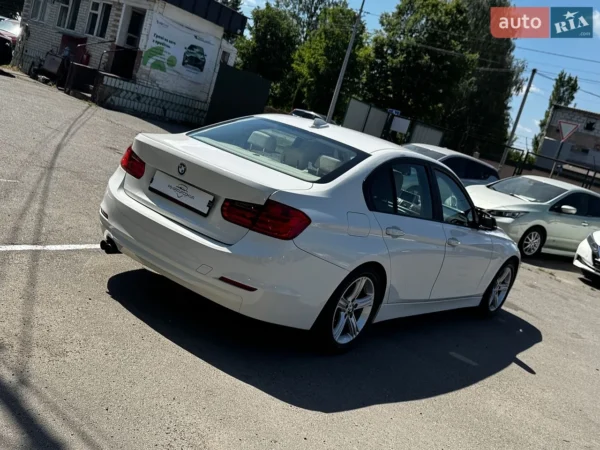bmw_3-series__647529235hd