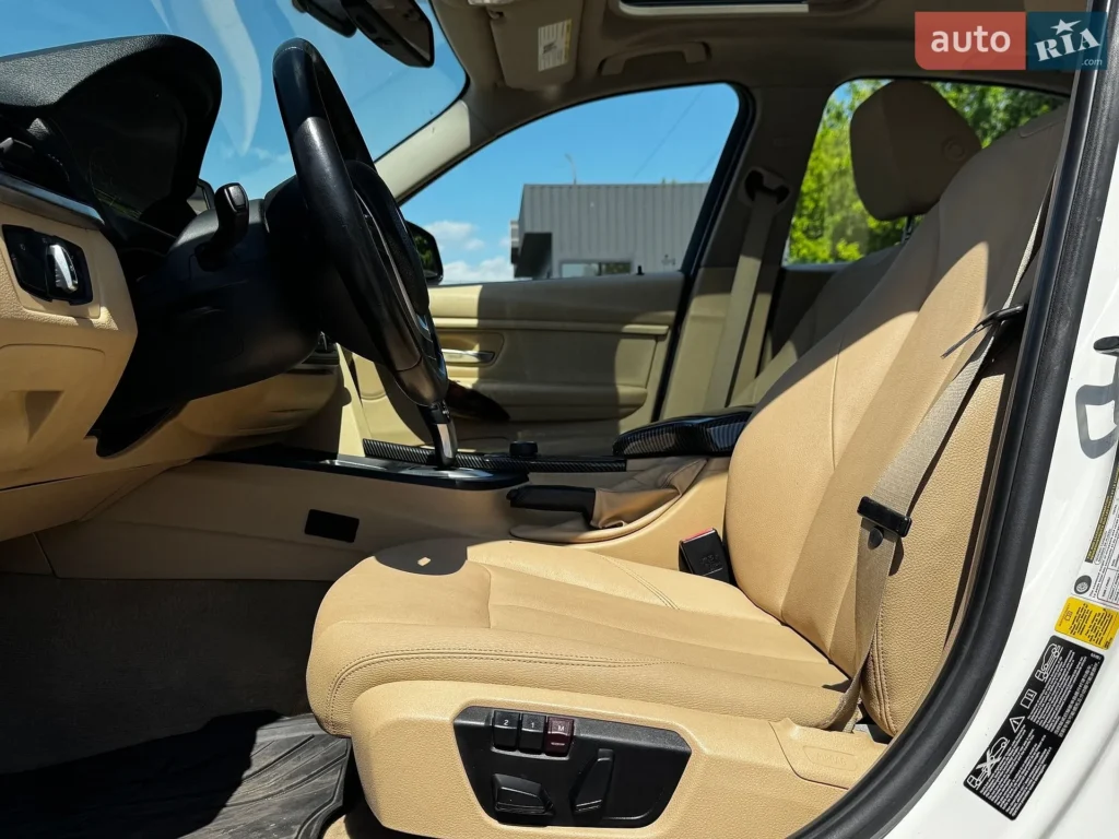 BMW 3 Series 2014 — фото 18