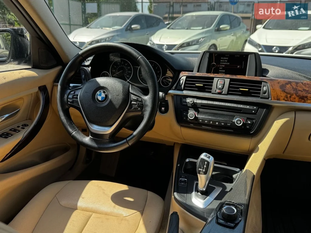 BMW 3 Series 2014 — фото 22