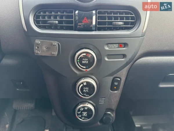 mitsubishi_i-miev__649894632hd