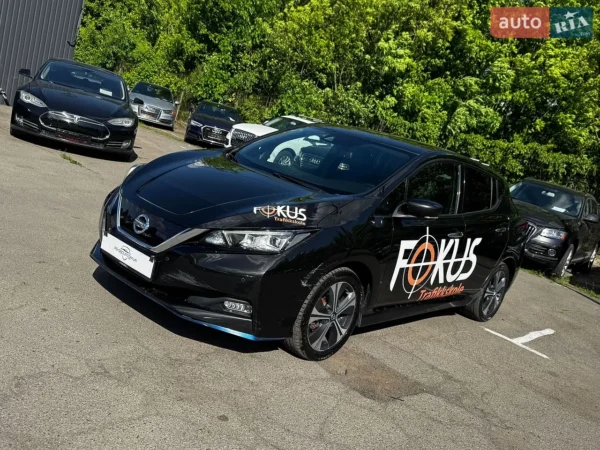 nissan_leaf__647660723hd