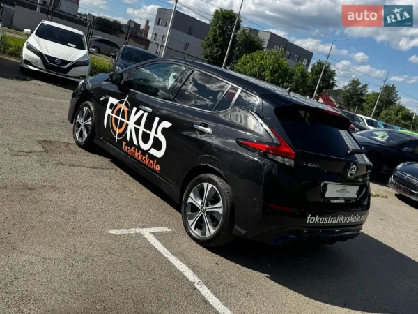 nissan_leaf__647660787hd