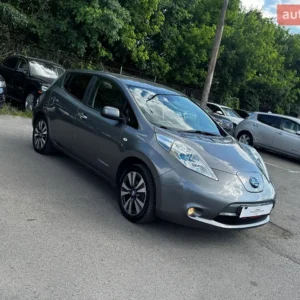 Nissan Leaf 2014