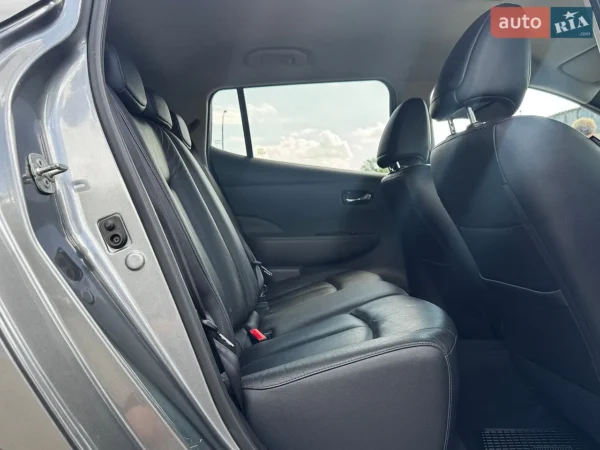 nissan_leaf__647781258hd
