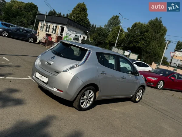 nissan_leaf__648736946hd