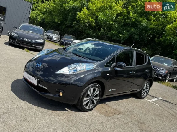 nissan_leaf__649341721hd