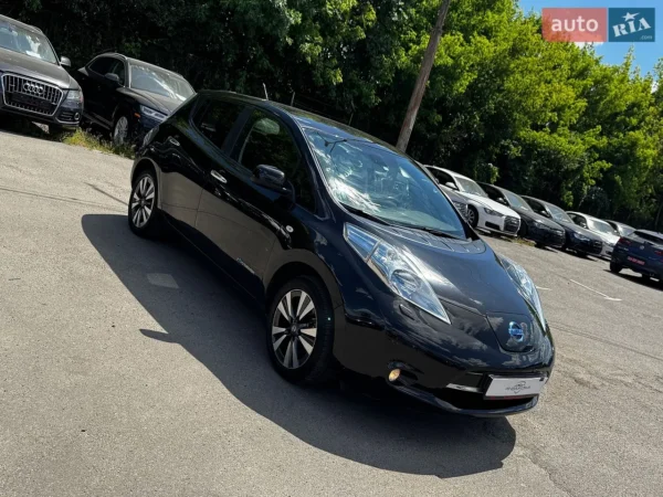 nissan_leaf__649341724hd