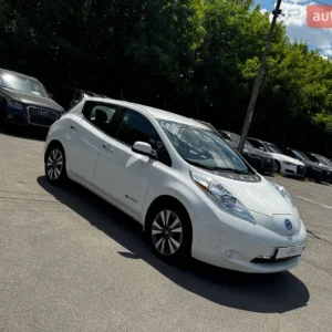 Nissan Leaf 2017