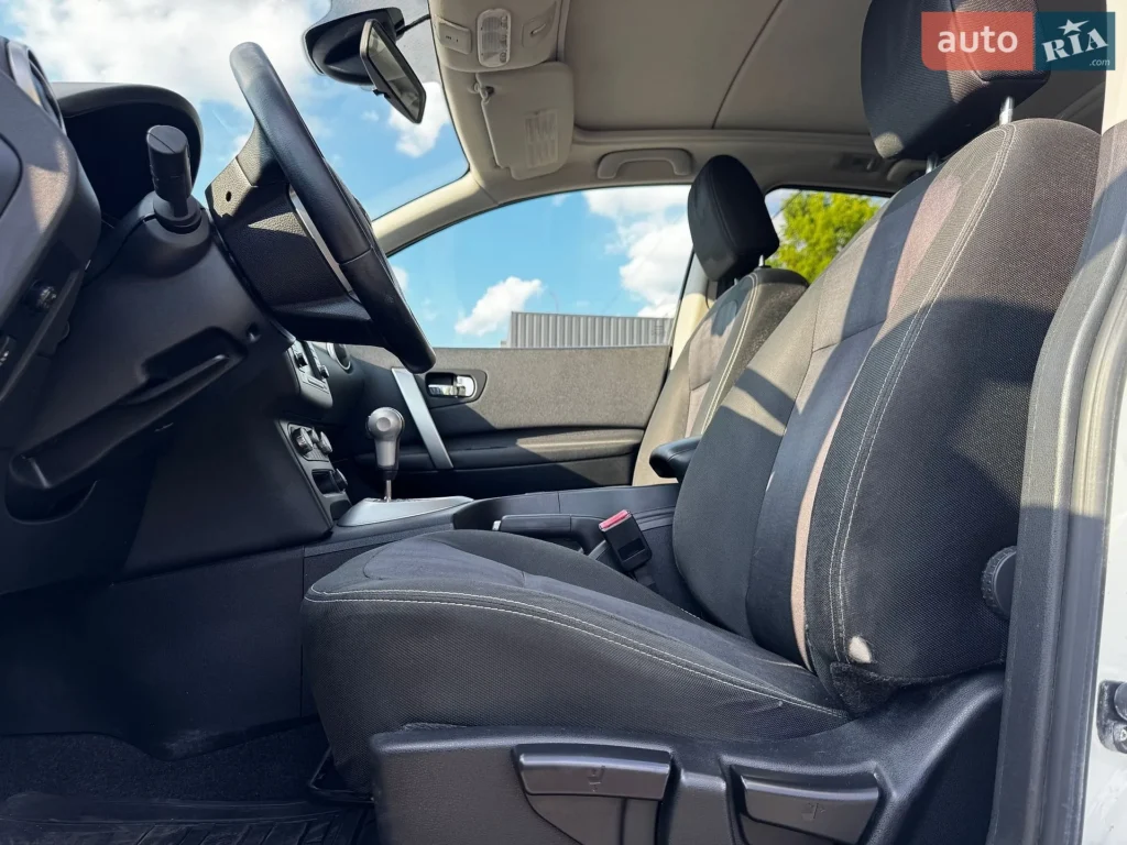 Nissan Qashqai 2012 — фото 15