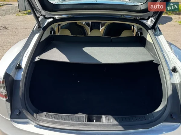 tesla_model-s__647544891hd