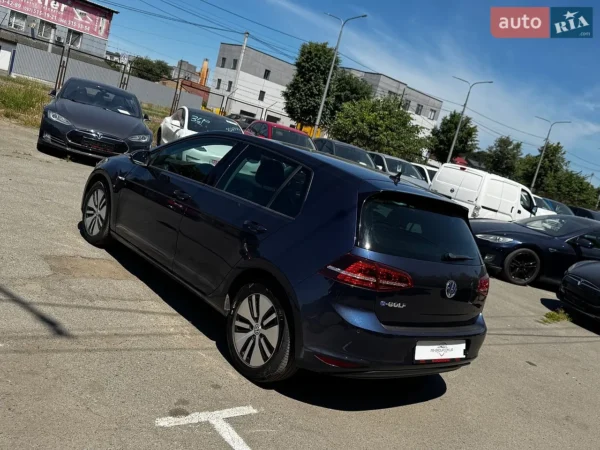 volkswagen_e-golf__649321205hd