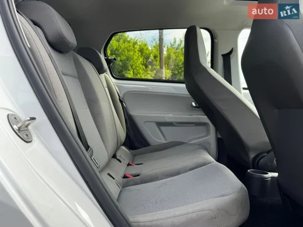volkswagen_e-up__647889468hd