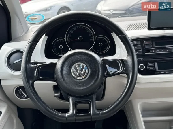volkswagen_e-up__647889479hd