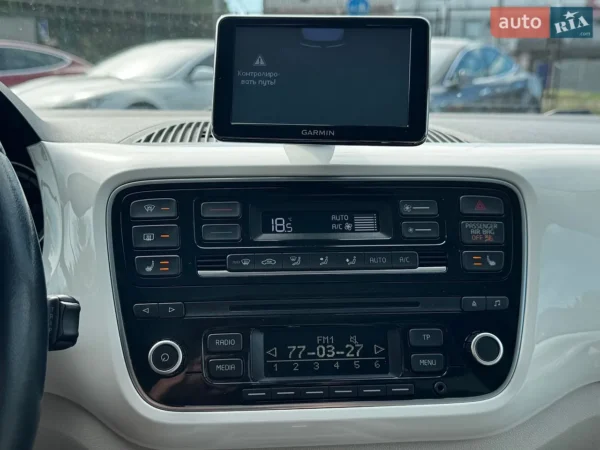 volkswagen_e-up__647889507hd