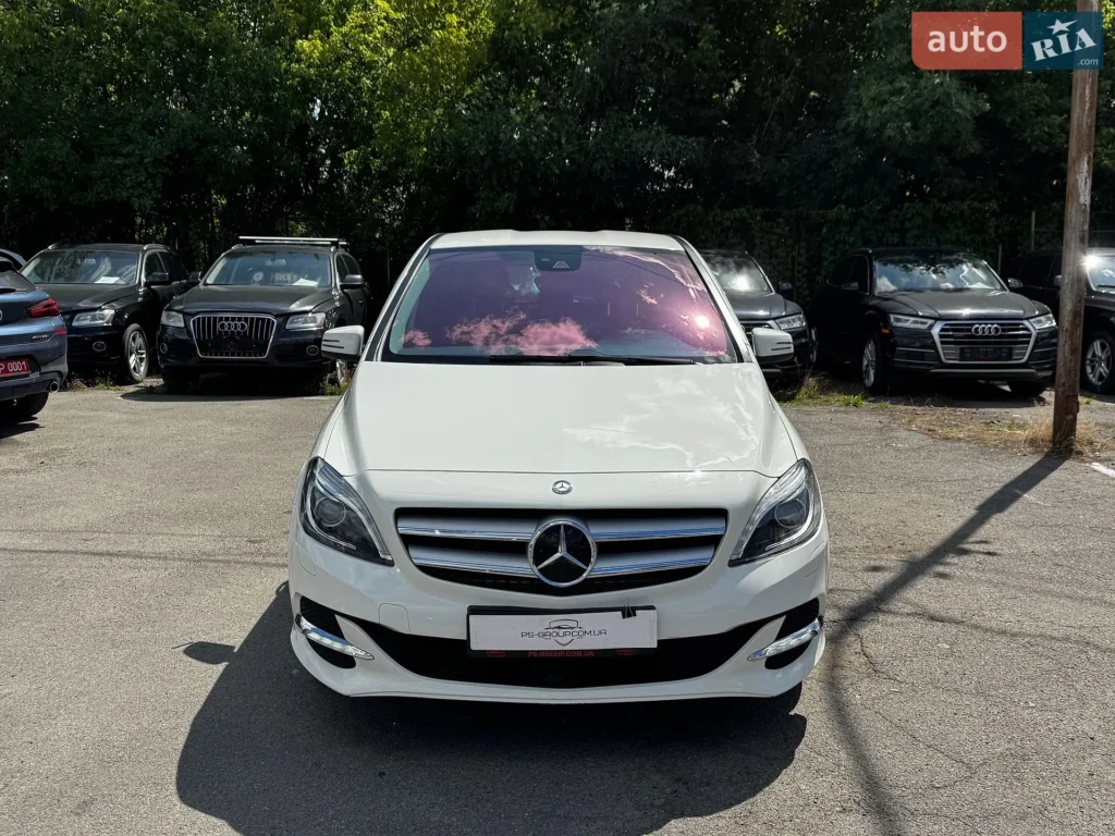 Mercedes-Benz B-Class 2015 — фото 3