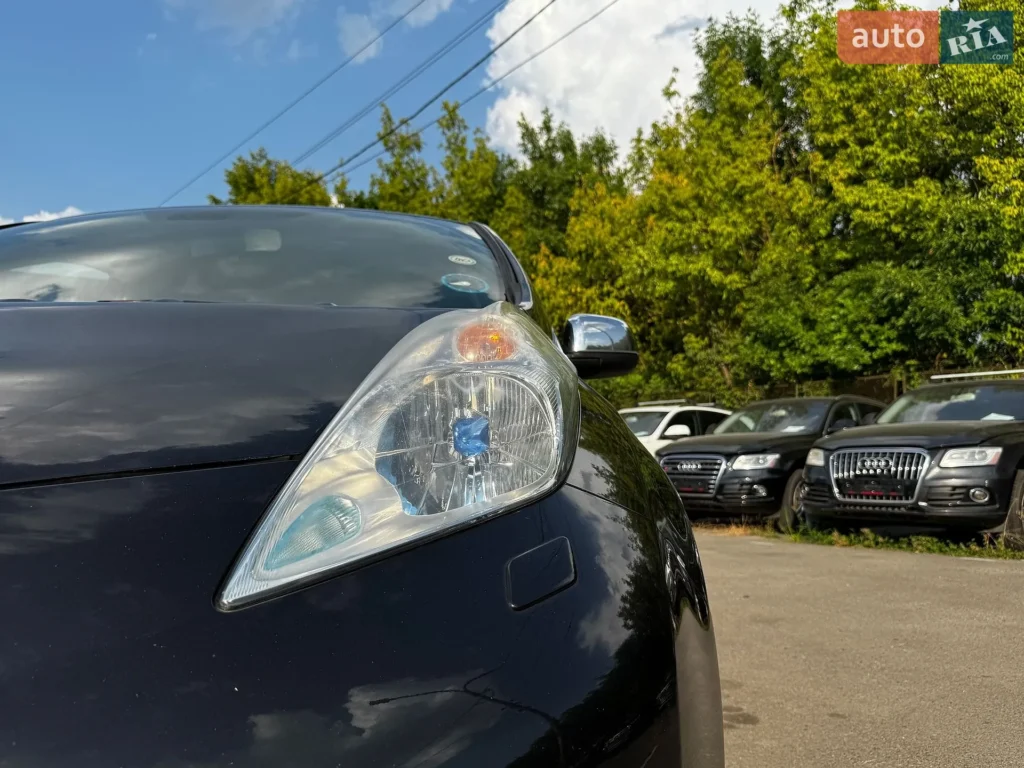 Nissan Leaf 2014 — фото 14