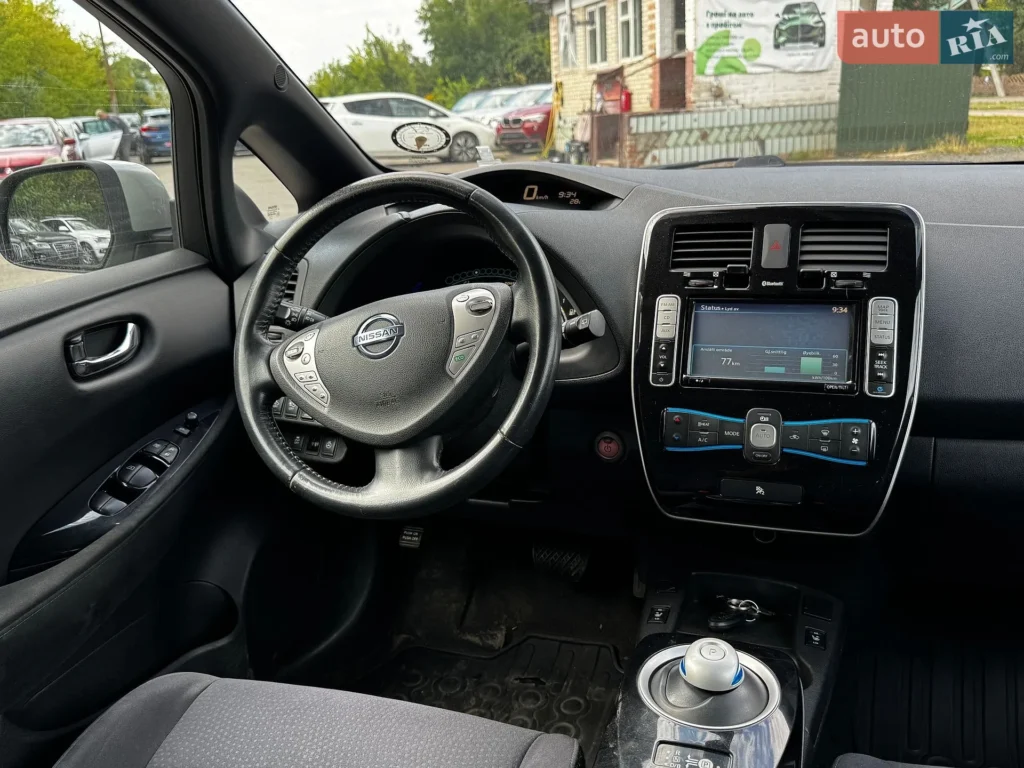 Nissan Leaf 2015 — фото 22