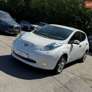 Nissan Leaf 2014