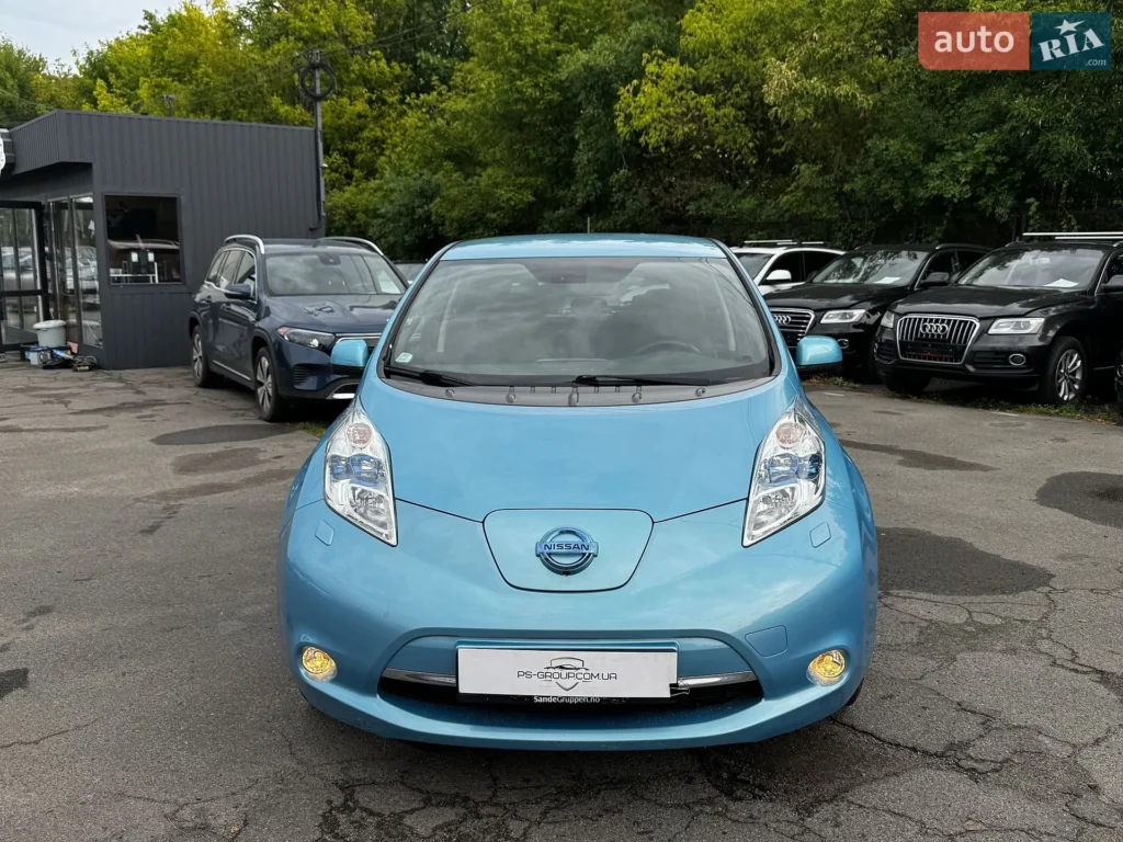 Nissan Leaf 2015 — фото 3