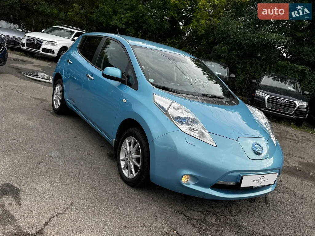 Nissan Leaf 2015 — фото 4