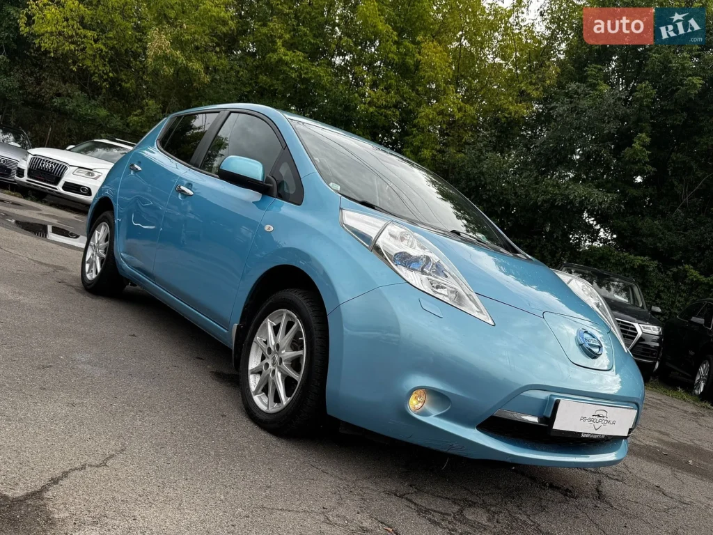 Nissan Leaf 2015 — фото 5