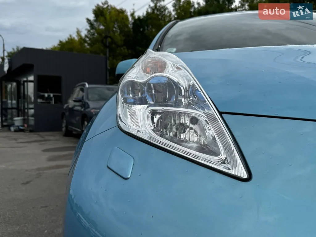 Nissan Leaf 2015 — фото 14