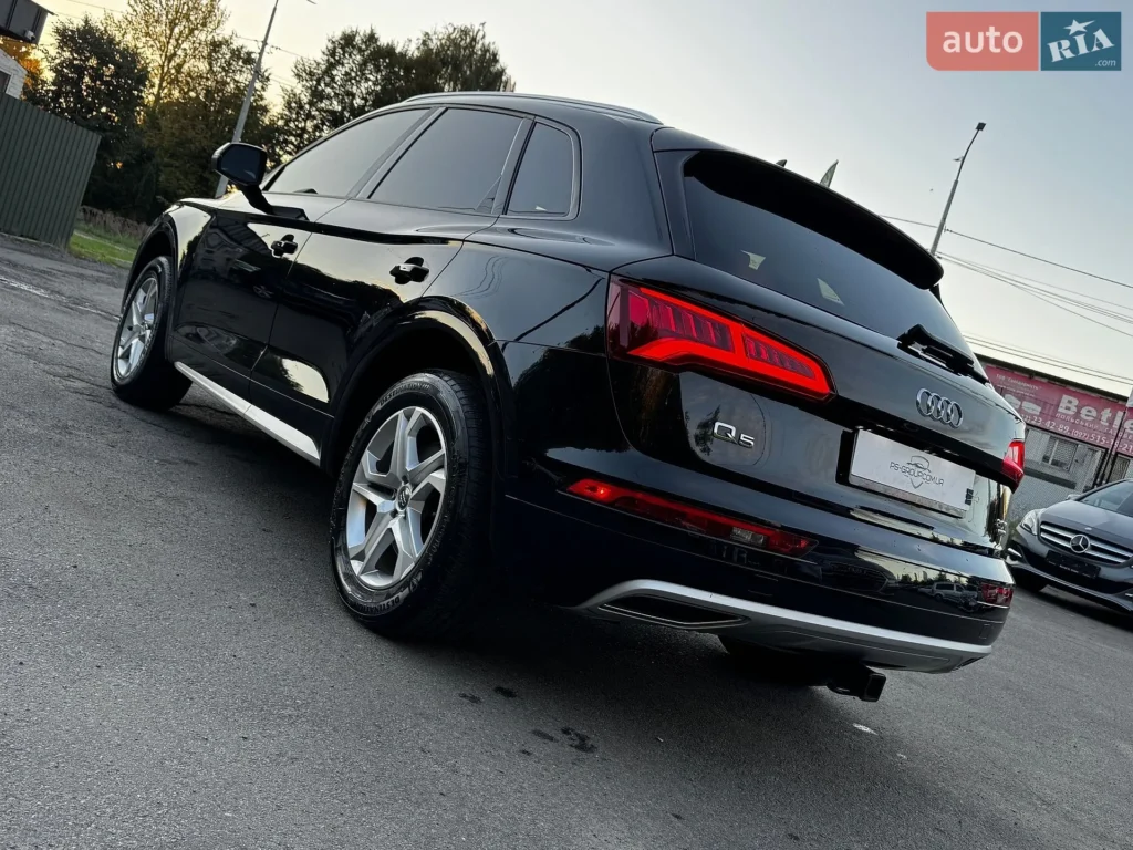Audi Q5 2018 — фото 11