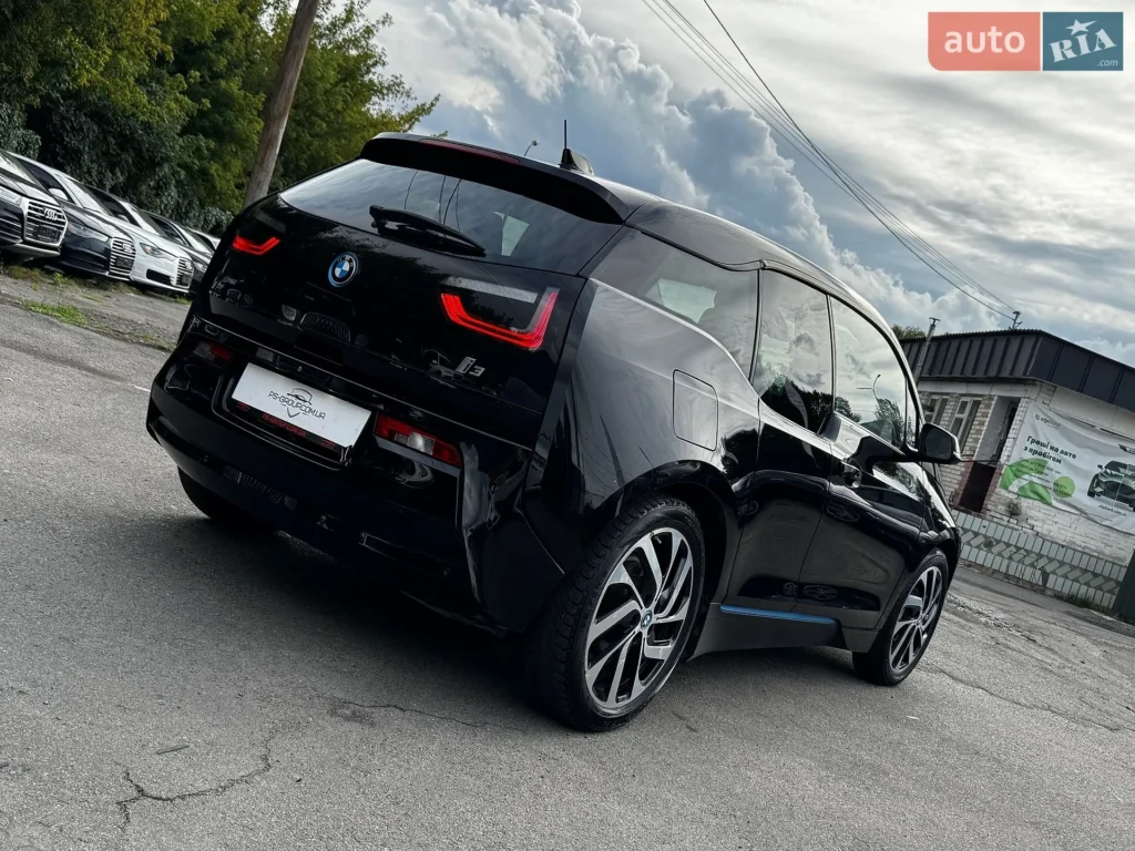 BMW I3 2017 — фото 8