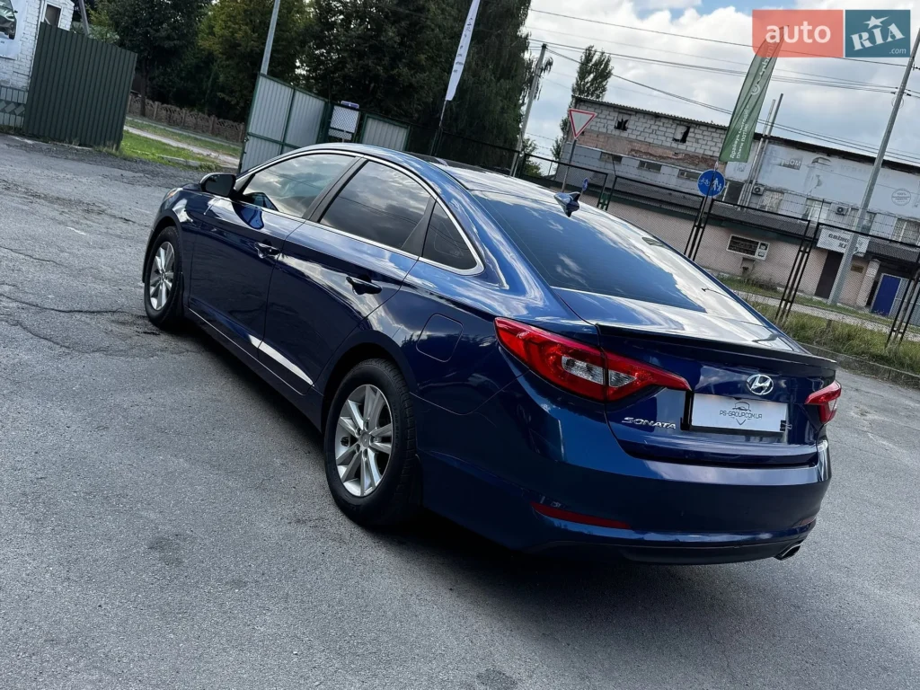 Hyundai Sonata 2015 — фото 12