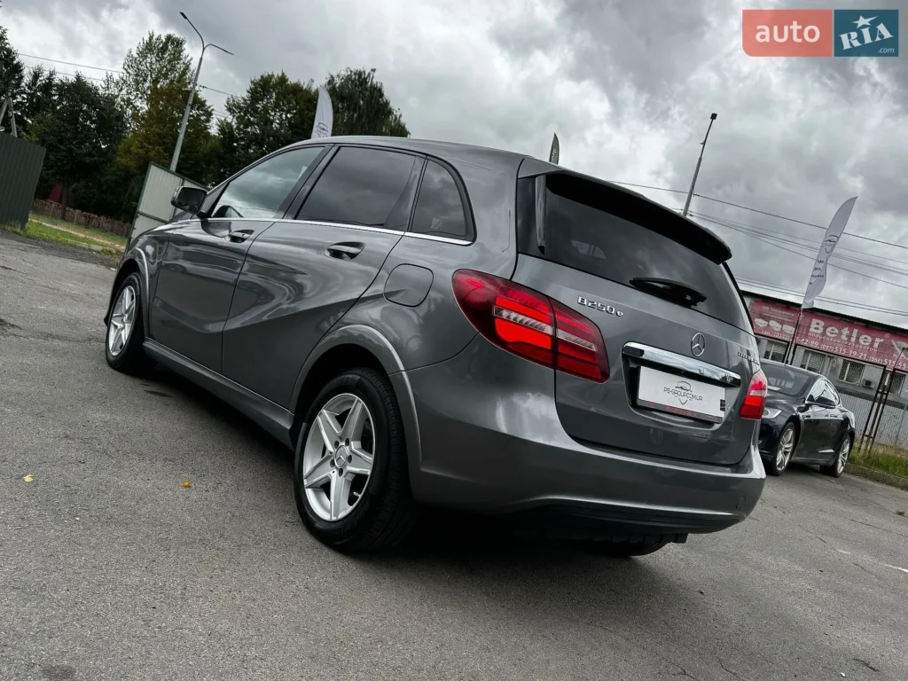 Mercedes-Benz B-Class 2015 — фото 13