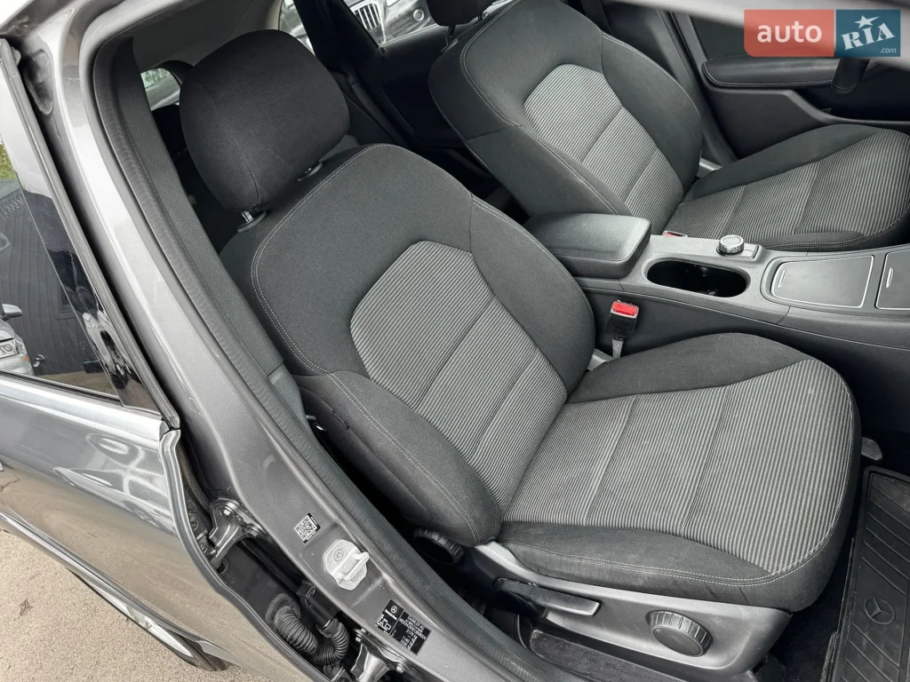 Mercedes-Benz B-Class 2015 — фото 18