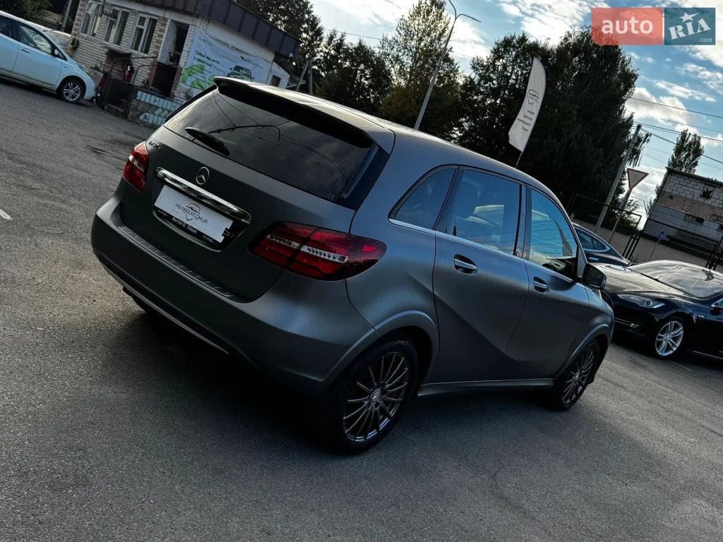 Mercedes-Benz B-Class 2016 — фото 7