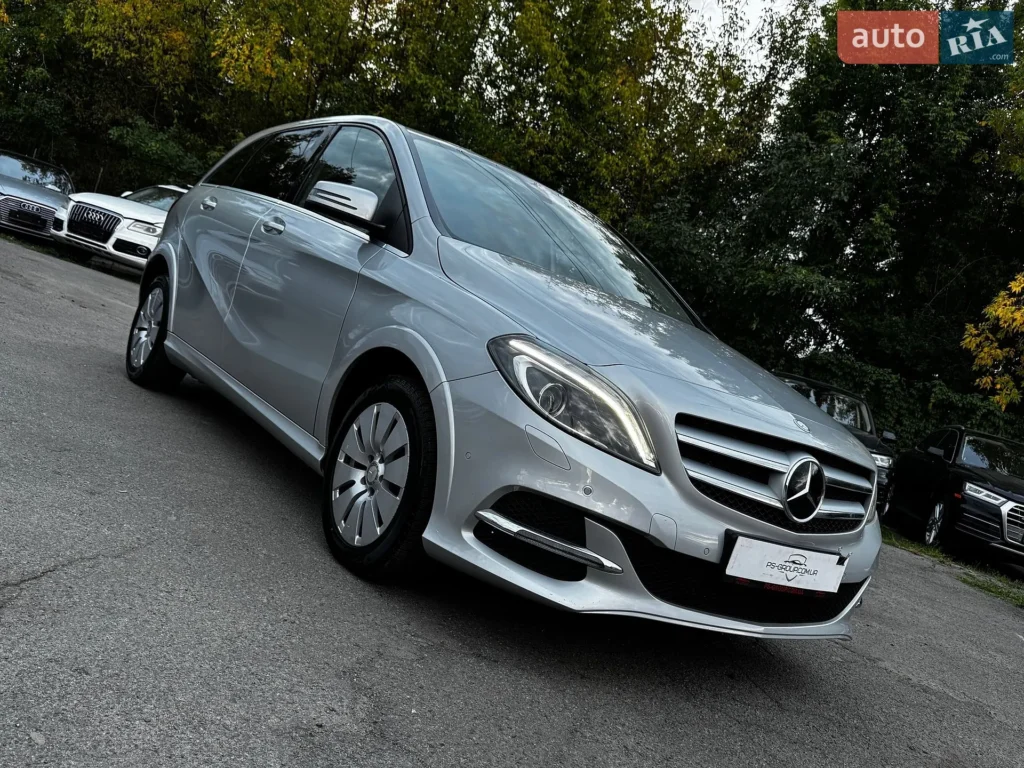 Mercedes-Benz B-Class 2016 — фото 5