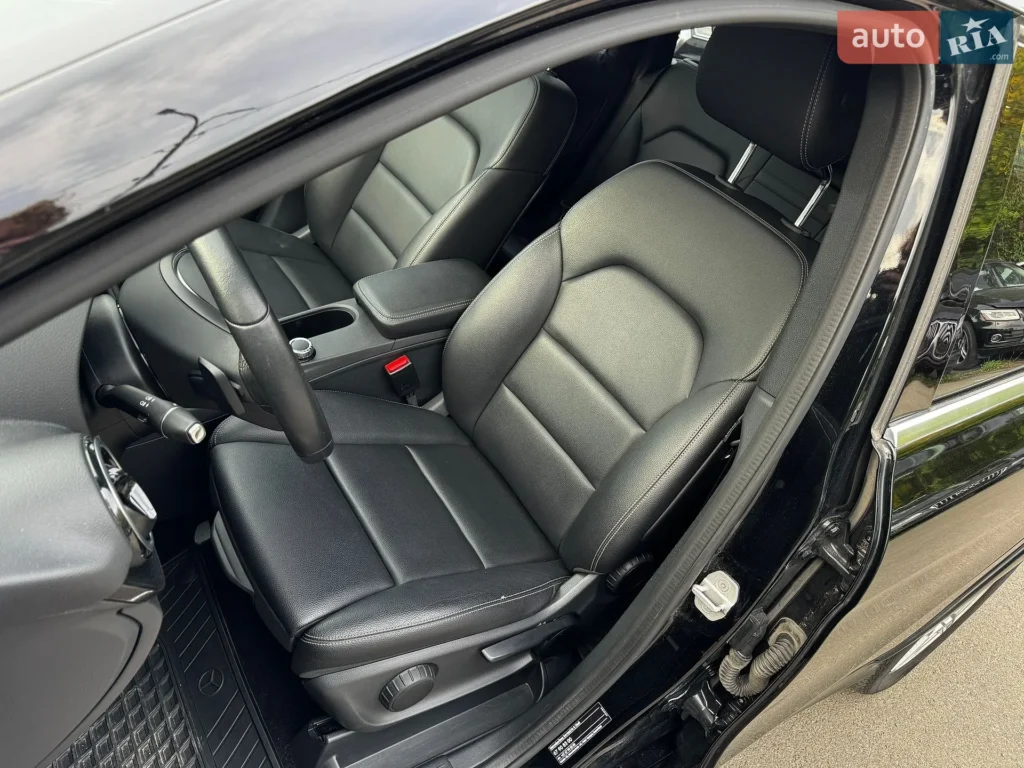 Mercedes-Benz B-Class 2017 — фото 18