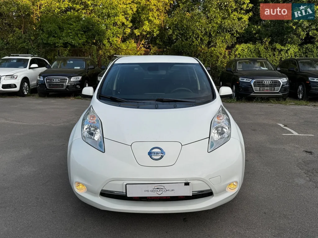Nissan Leaf 2014 — фото 3