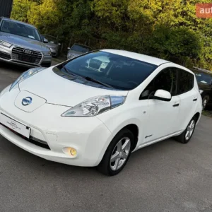 Nissan Leaf 2014