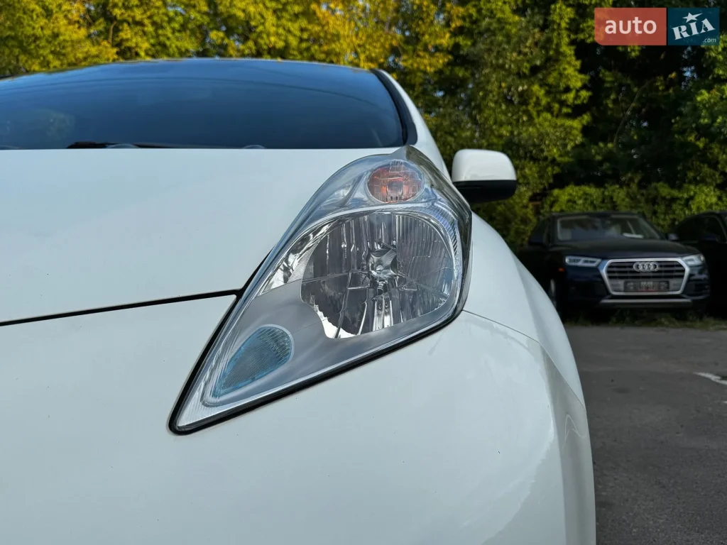 Nissan Leaf 2014 — фото 14