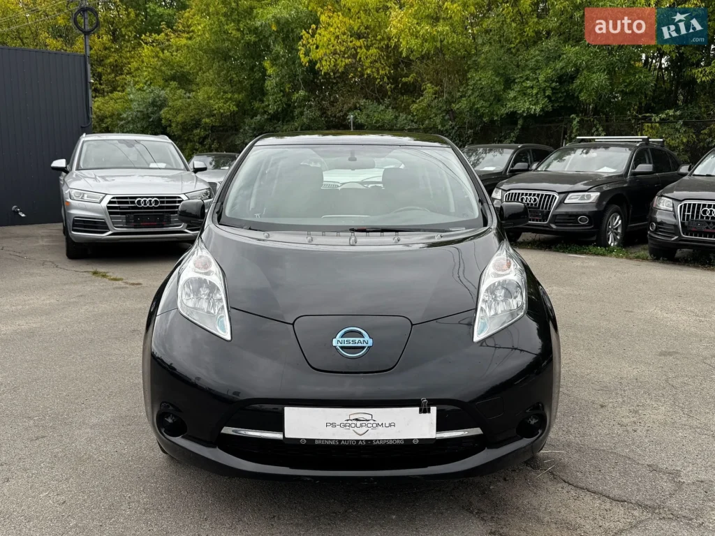 Nissan Leaf 2015 — фото 3