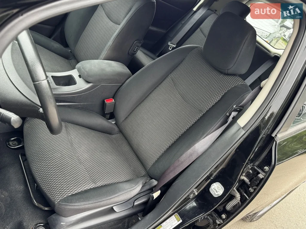 Nissan Leaf 2015 — фото 15