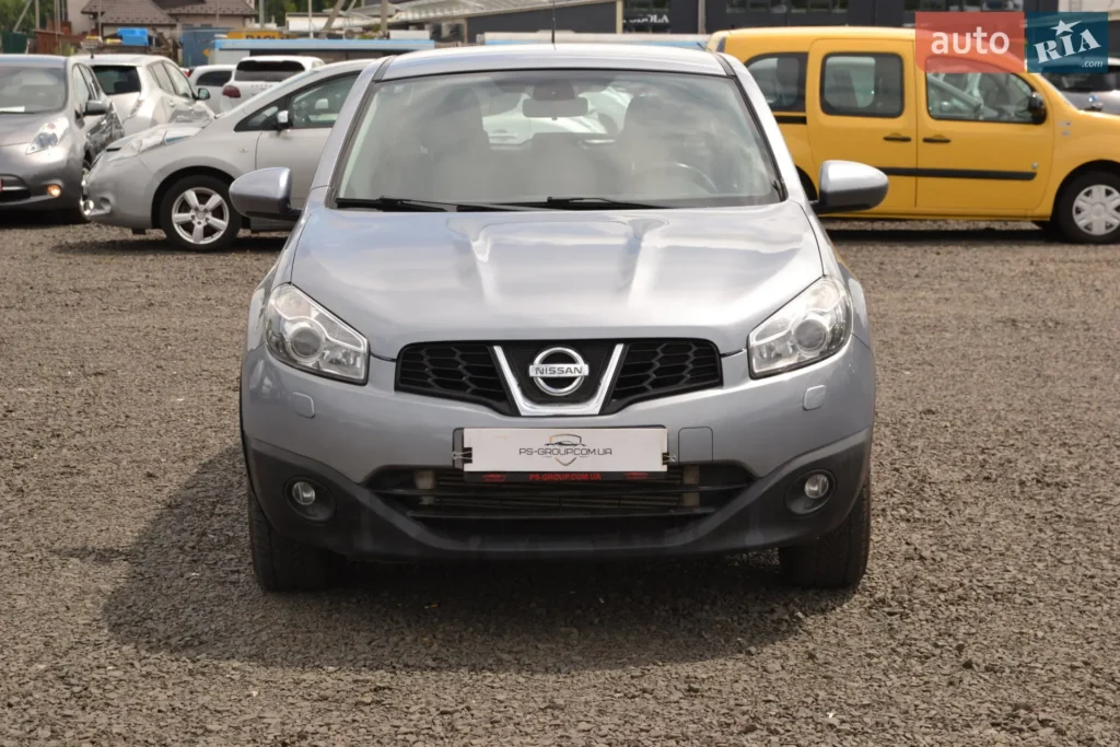 Nissan Qashqai 2011 — фото 3
