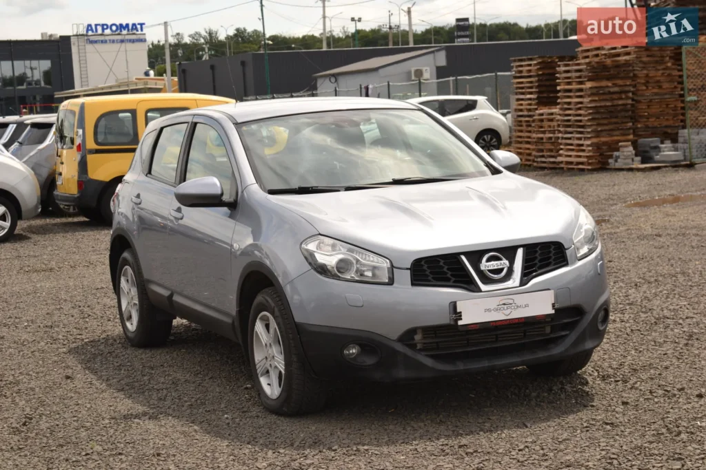 Nissan Qashqai 2011 — фото 4