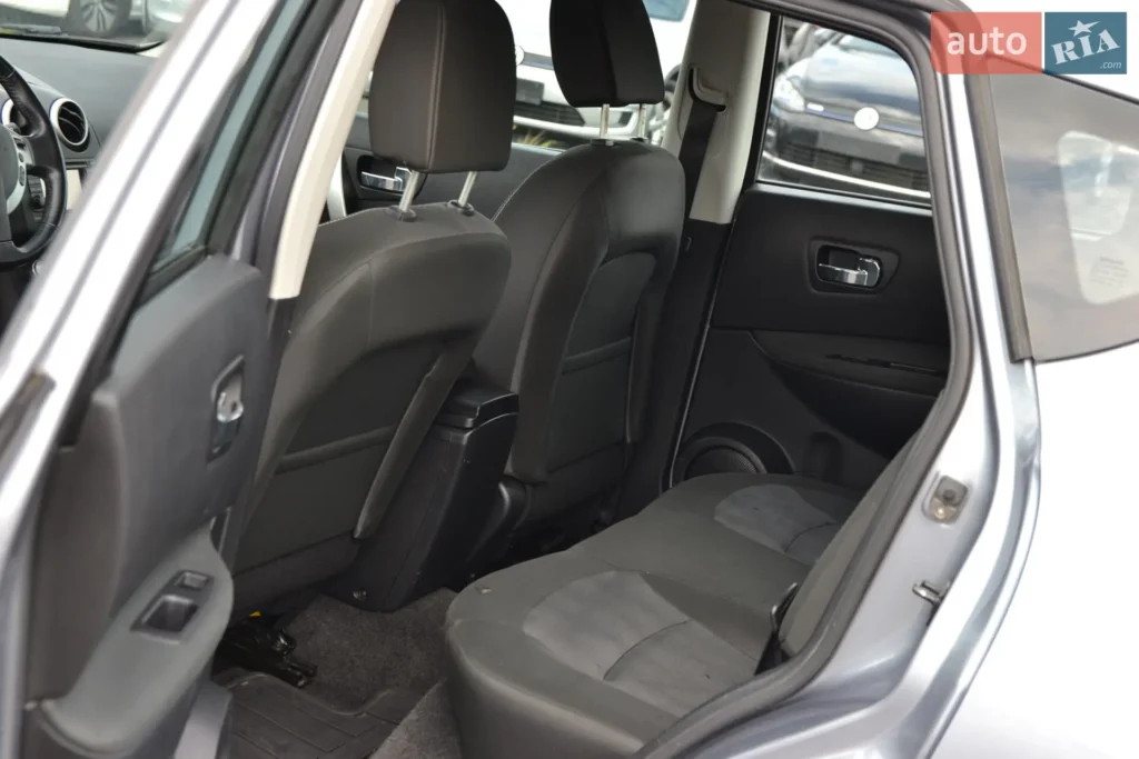 Nissan Qashqai 2011 — фото 17