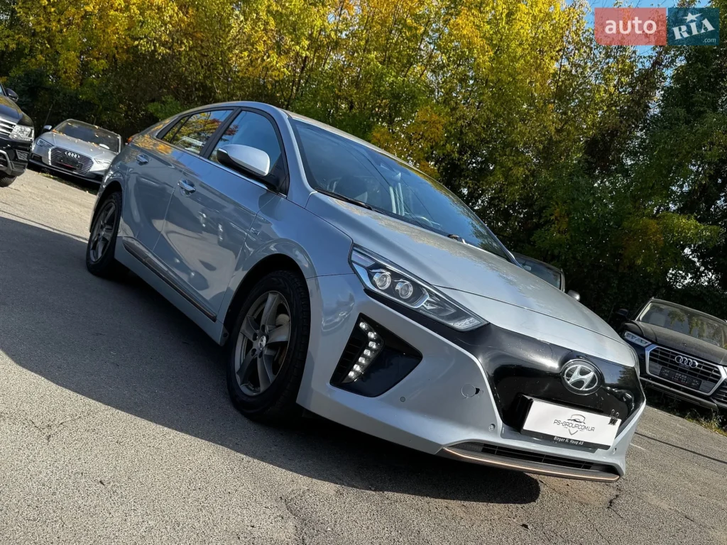 Hyundai Ioniq 2019 — фото 5
