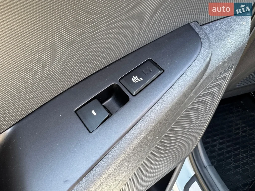 Hyundai Ioniq 2019 — фото 25