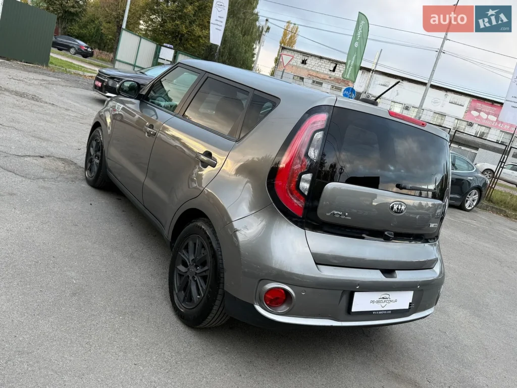Kia Soul 2018 — фото 12