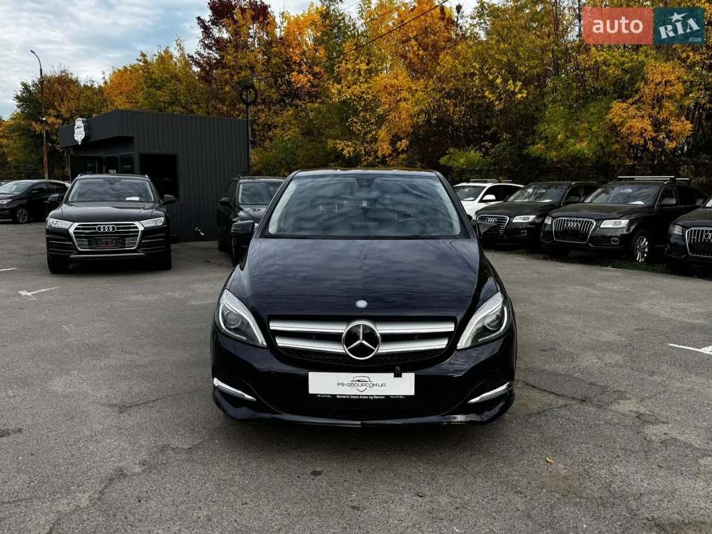 Mercedes-Benz B-Class 2017 — фото 3