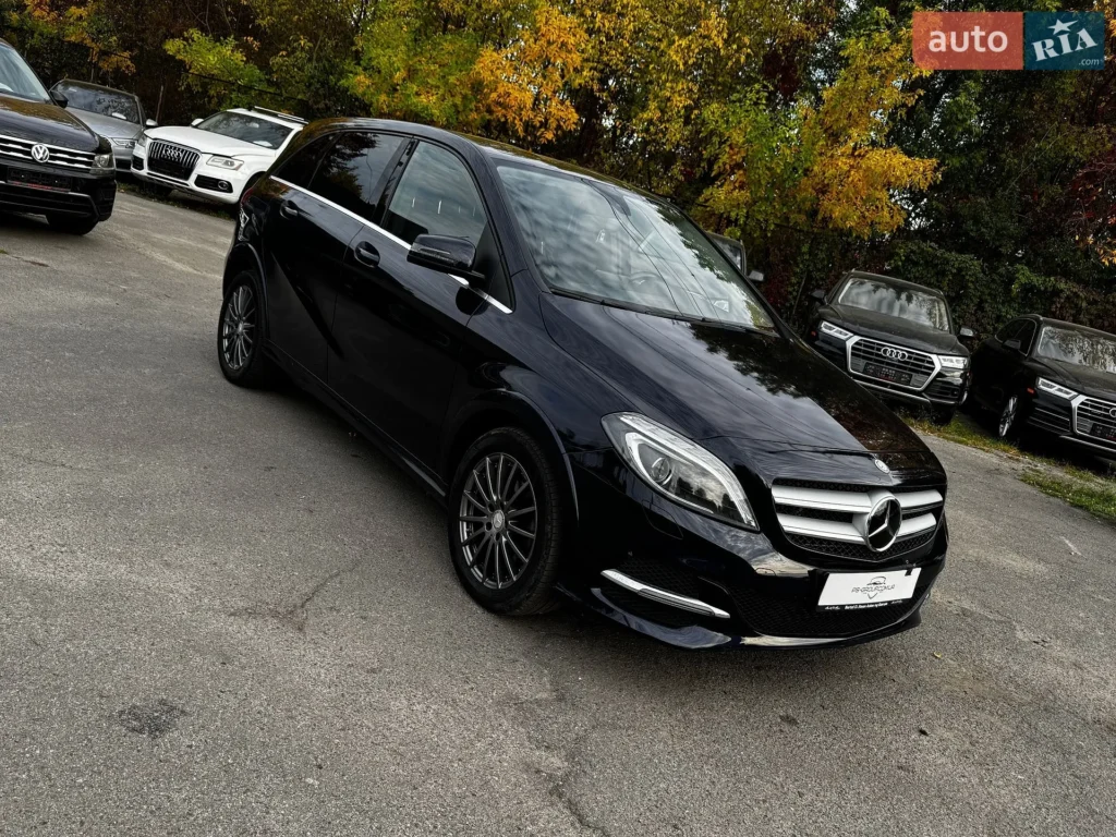 Mercedes-Benz B-Class 2017 — фото 4