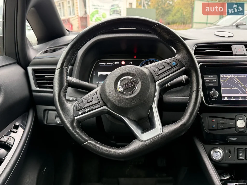 Nissan Leaf 2018 — фото 24