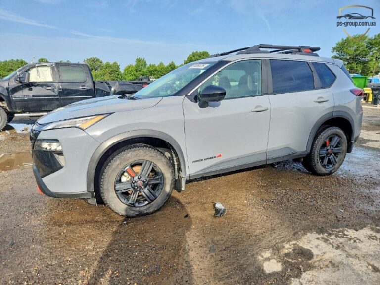 Nissan Rogue 2024